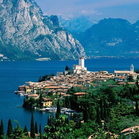 Vacanze Francesca Буссоленго Экстерьер фото