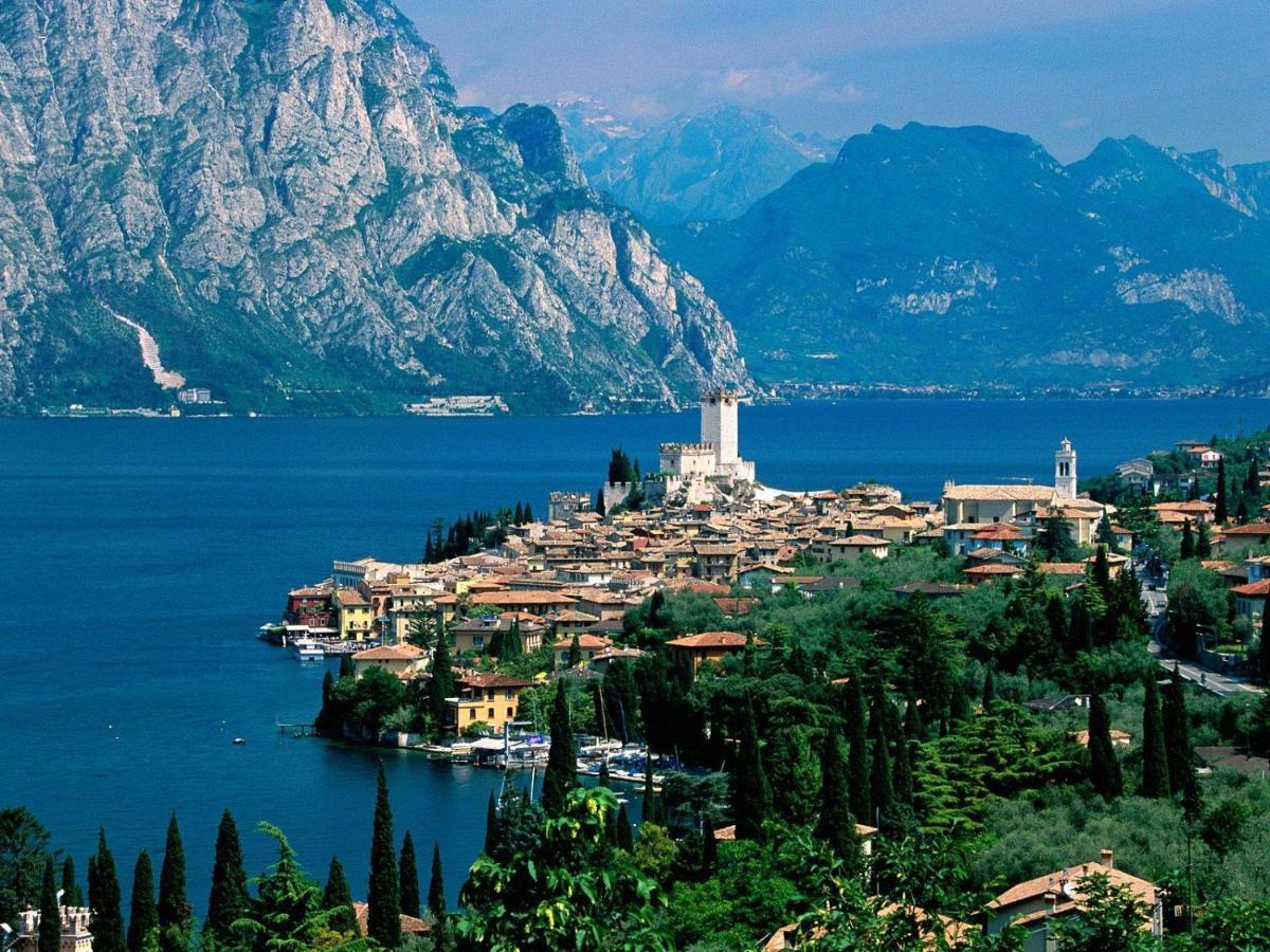 Vacanze Francesca Буссоленго Экстерьер фото